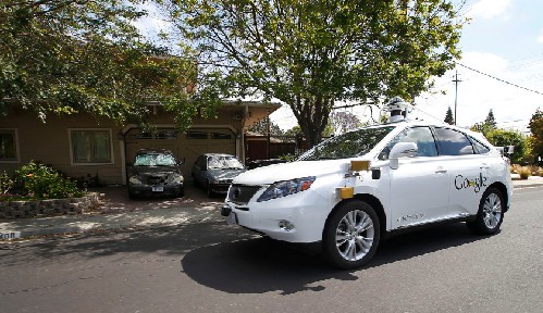谷歌无人驾驶汽车又撞了 州际电池公司面包车负全责