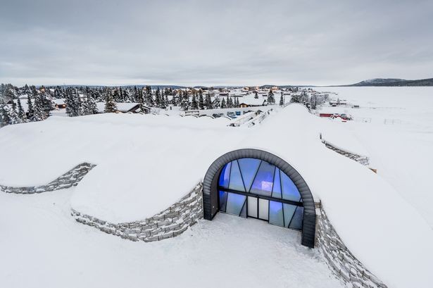世界首家全年营业的冰酒店