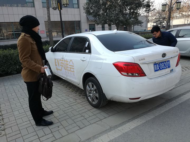 比亚迪E5从太原抵达北京，建议充电桩提升兼容性
