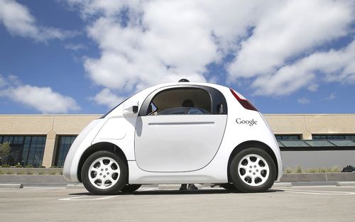 无人驾驶汽车达百亿规模 智能出行浪潮掀