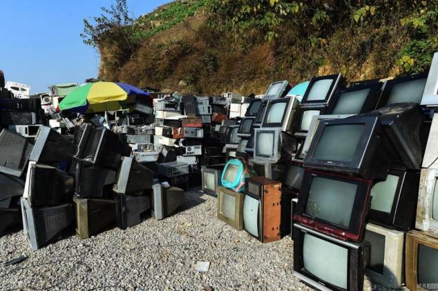 看科技影响下的我国电子垃圾回收行业现状