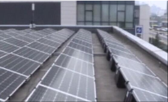 上海写字楼上的“太阳能屋顶”