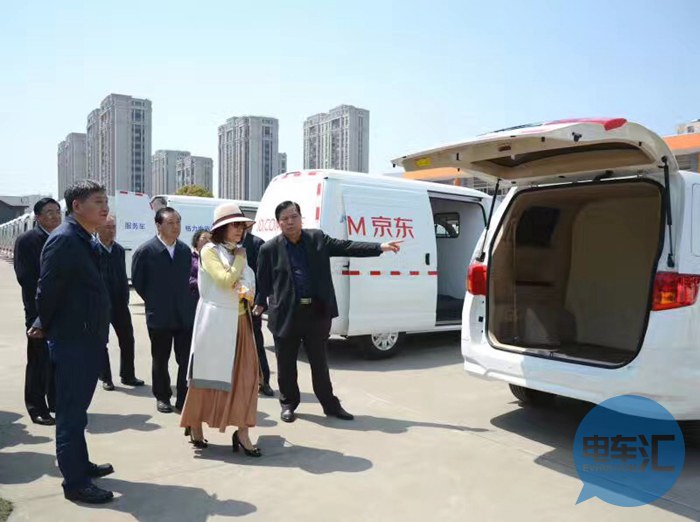 银隆到九龙买车 26亿订单透视董小姐&刘强