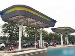  全国首家立体化电动公交车充电站正式投入运营