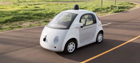 行业巨头纷纷涌入智能车市场 无人驾驶何时成真?