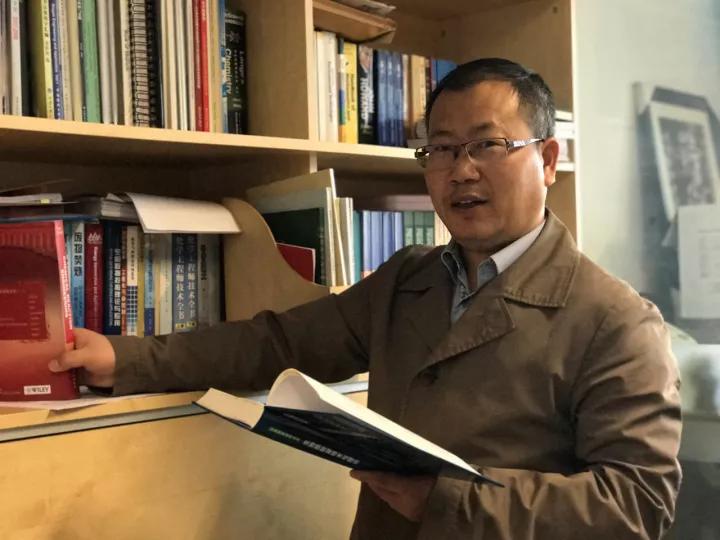 陈冠益：天津大学环境科学与工程学院院长/教授 、西藏大学长江学者特聘教授。