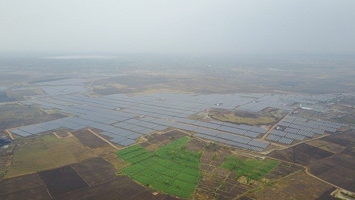海润光伏 与ReNew Power 在印度特伦甘纳邦172MW光伏项目竣工并网