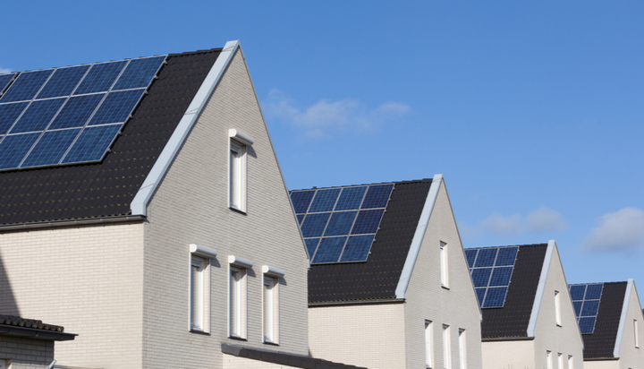日产太阳能和电池储能系统进入英国市场