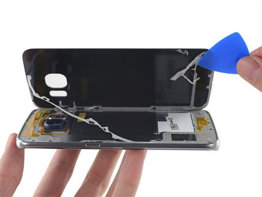 为了电池也是醉了 Galaxy S6 Edge拆解【图】
