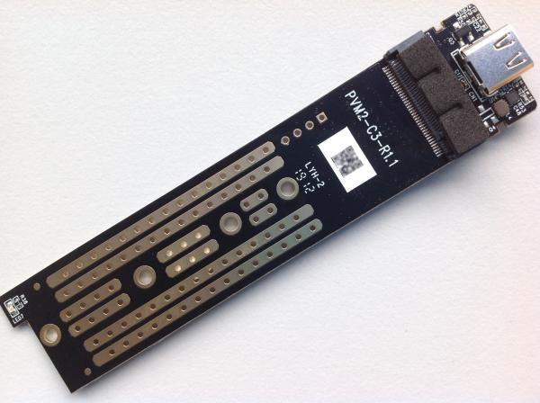 高颜值、高速率透明版ORICO NVME M.2固态硬盘盒测评