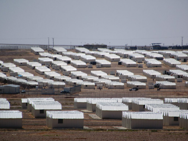 储能帮助约旦难民营100%可再生能源供电
