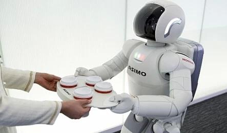 中国服务机器人产业迎来了发展热潮