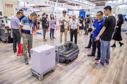 MiR自主移动机器人携产品矩阵，亮相2019中国国际工业博览会