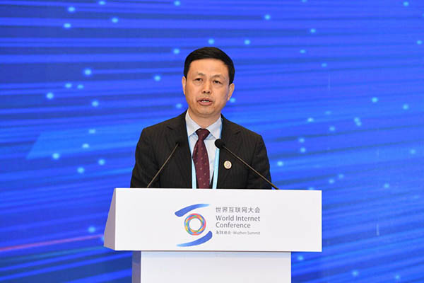 中国移动董事长杨杰：5G是智慧社会必备基础设施