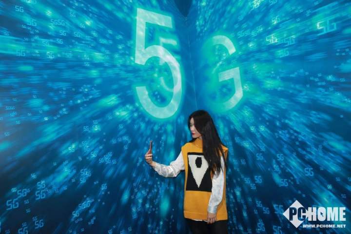 华为开启5G重构想象空间馆：体验未来科技