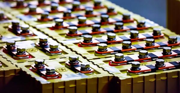 电池涂层氧化铝获得开发 促进未来电池工业多样化