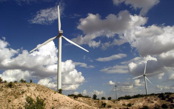阿布扎比基金会批准1.05亿美元用于清洁能源发电项目