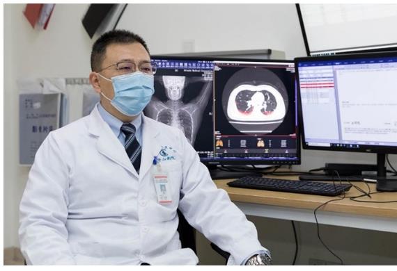 上海公卫临床中心、武汉火神山医院引入人工智能技术，直击新冠肺炎分诊难题