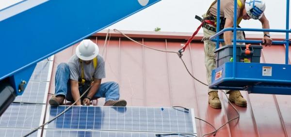 纽约宣布21个大型太阳能、风能、电池储能项目 覆盖其北部地区