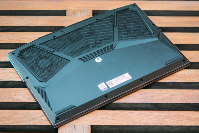 雷神911 Pro钛空2代评测：十代酷睿移动版加持 5GHz笔记本很强