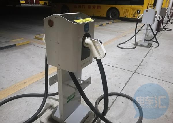 贵州800万元支持电动汽车充电基础设施的综合充电站建设