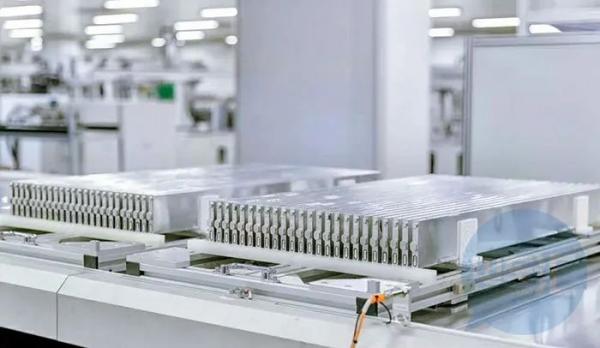 比亚迪刀片电池第二座工厂预计年底试生产