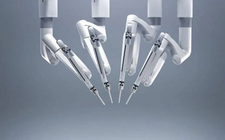 陈根：机器时代的智能医疗，手术机器人还将突破桎梏