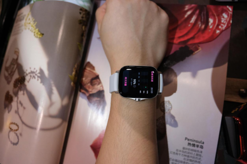 有望超越Apple Watch，这款华米新品智能手表惊喜不断