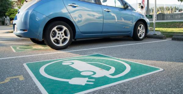 澳洲昆士兰电动汽车超级高速公路将新增充EV充电站