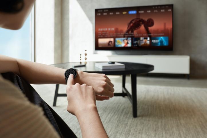 OPPO首款旗舰智能电视发布，多款IoT新品开启自在智美生活
