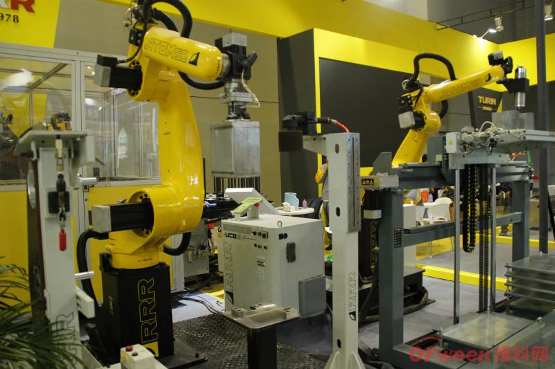 4种工业机器人控制方式解析