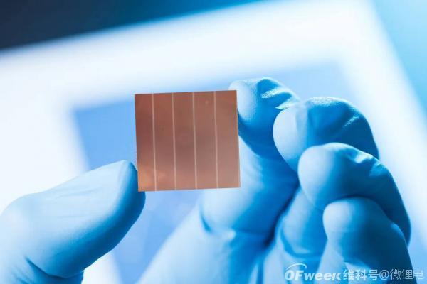 科学家研发二氧化铯钛纳米管过氧化物太阳能电池  具有最佳热稳定性