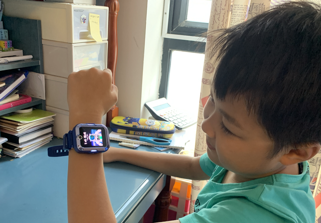 华为儿童手表4 Pro评测：一款让家长更安心的电话手表