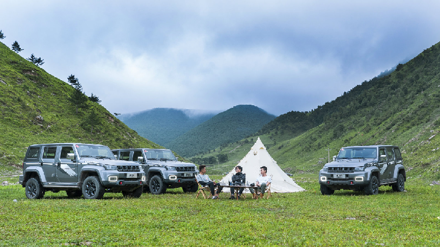 中國(guó)越野車(chē)性能的天花板？試駕四星BJ40環(huán)塔冠軍版