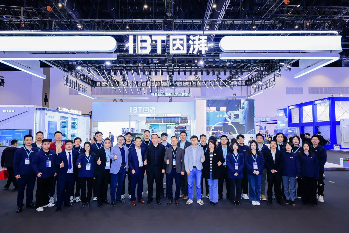 行业首款587Ah半固态储能大电芯实物首秀 因湃闪耀亮相ESIE2026国际储能展